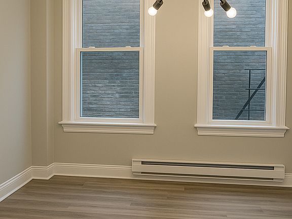 4th image of 2582 W McMicken Ave APT 4