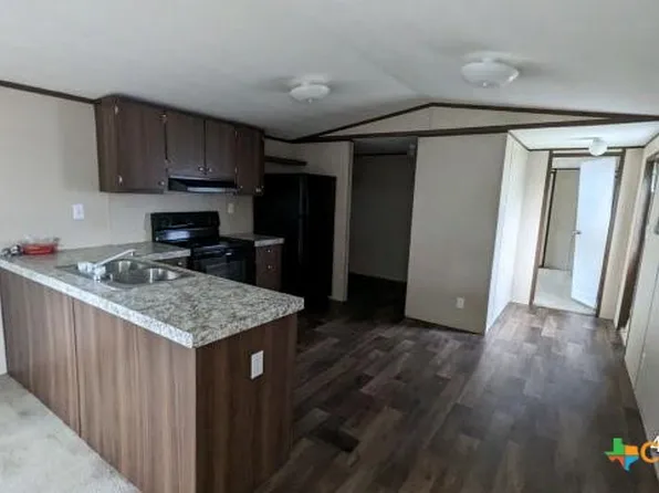 2917 Caprice Dr, Corpus Christi, TX 78418