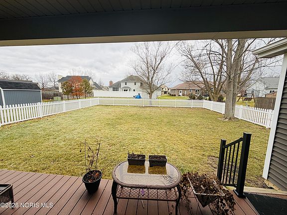 3rd image of 1952 Sherwood Dr