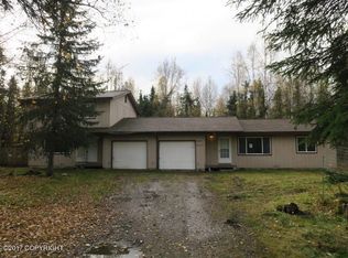 18020 Pioneer Dr, Eagle River, AK 99577