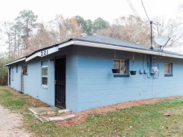 221 Lexington Ave, Griffin, GA 30223