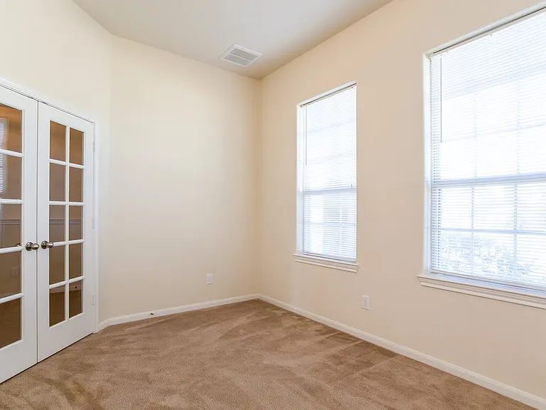 3014 Rose Trace Dr — Photo 3