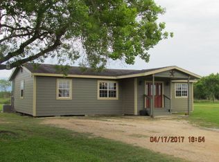 2717 County Road 429, Lolita, TX 77971