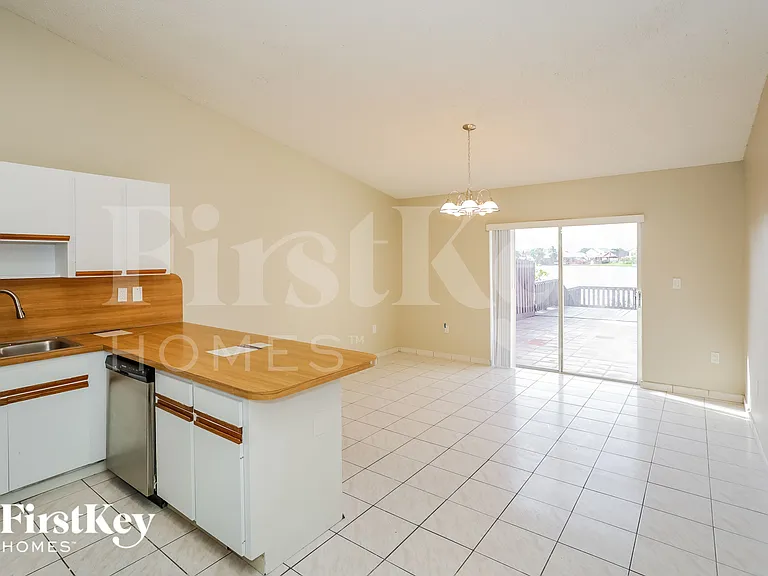 14979 SW 63rd St — Photo 5