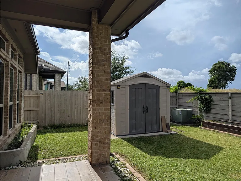2043 Blackhawk Ridge Ln — Photo 40