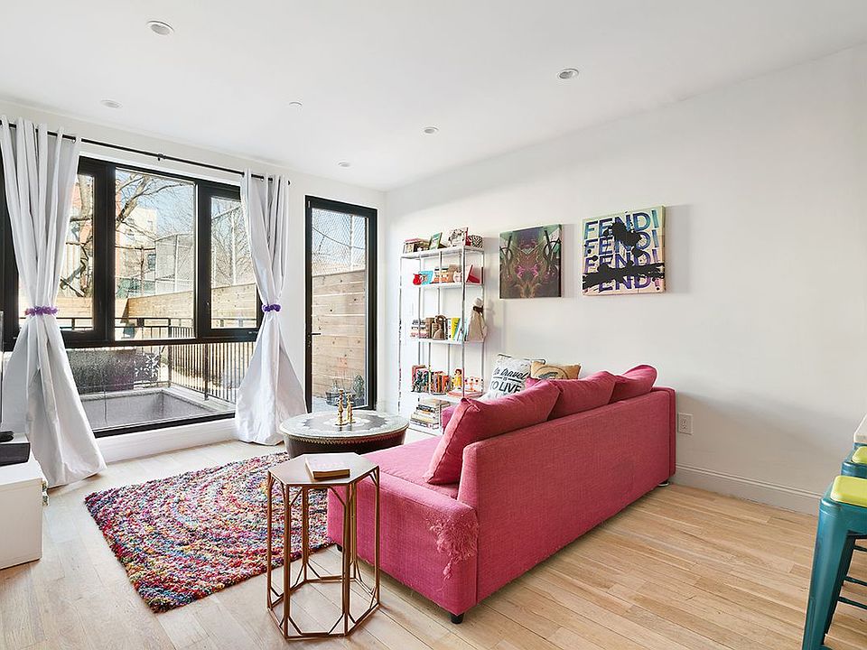 1st image of 223 Pulaski St #1B