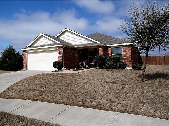 2nd image of 115 Horseshoe Dr