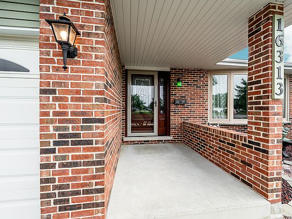 4th image of 16313 S Jannel Ct