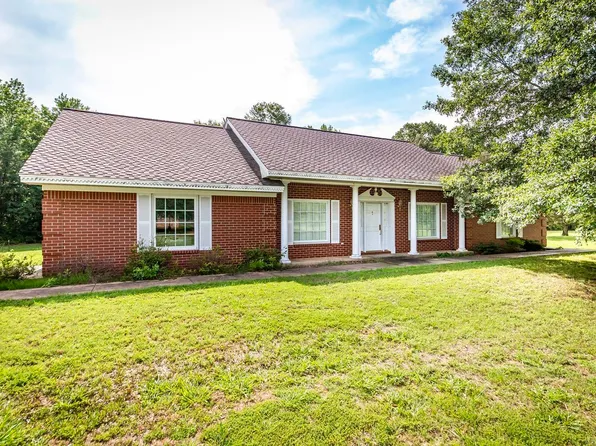 222 Nickie Ave, Clinton, AR 72031
