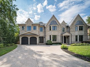 9 Saintfield Ave, Toronto, ON M3C2M4