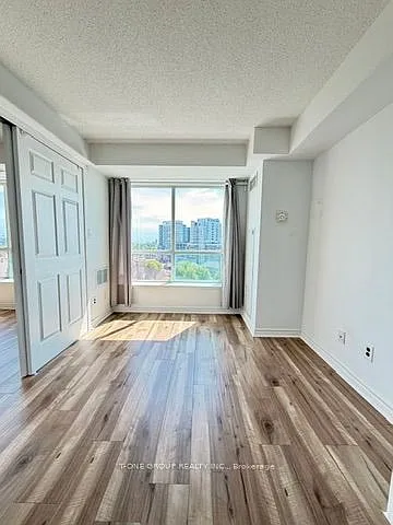 51 Baffin Ct #817 — Photo 10