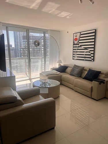 475 Brickell Ave #3613 Photo 1