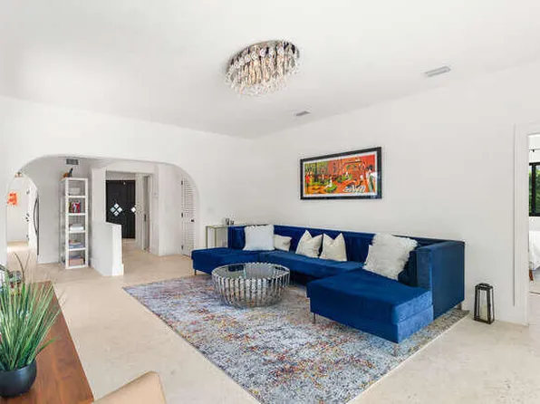 7820 Hawthorne Avenue, Miami Beach, FL 33141