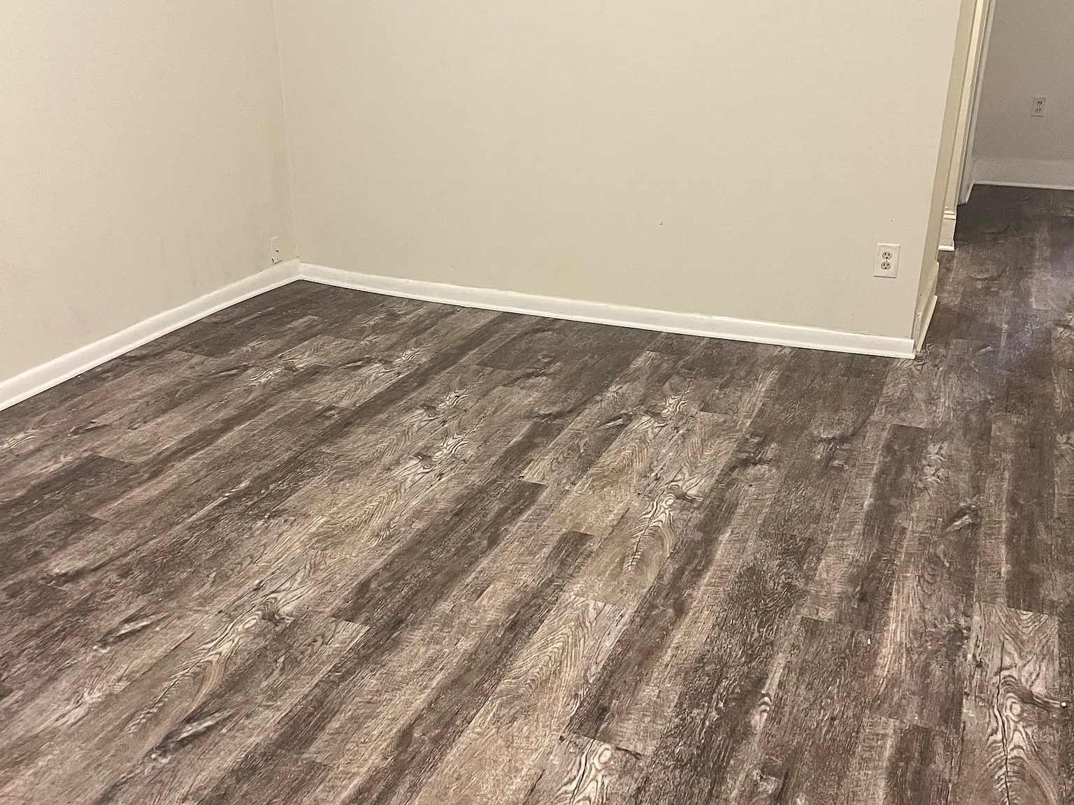 2 bed, 800 sqft, $1,250 — Photo 4
