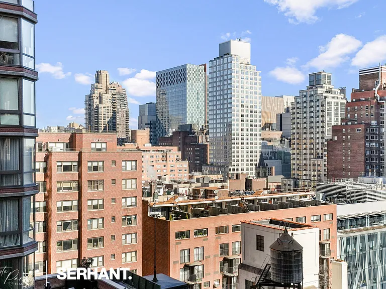 301 E 63rd St #14A — Photo 4