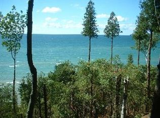 Snape Rd, Manistee, MI 49660