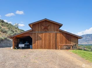 36 Rooster Flats, Oroville, WA 98844