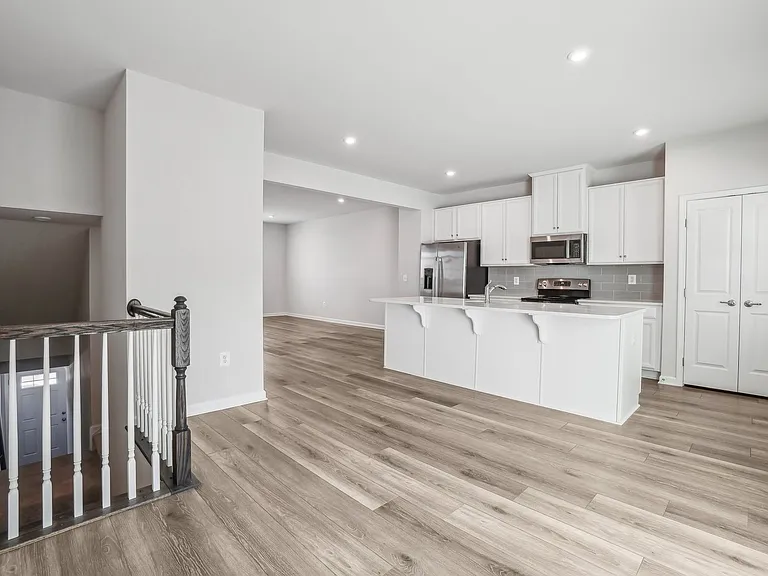 4502 Dale Creek Way — Photo 10