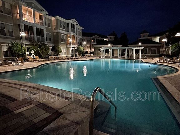 4th image of 8290 Gate Pkwy #310