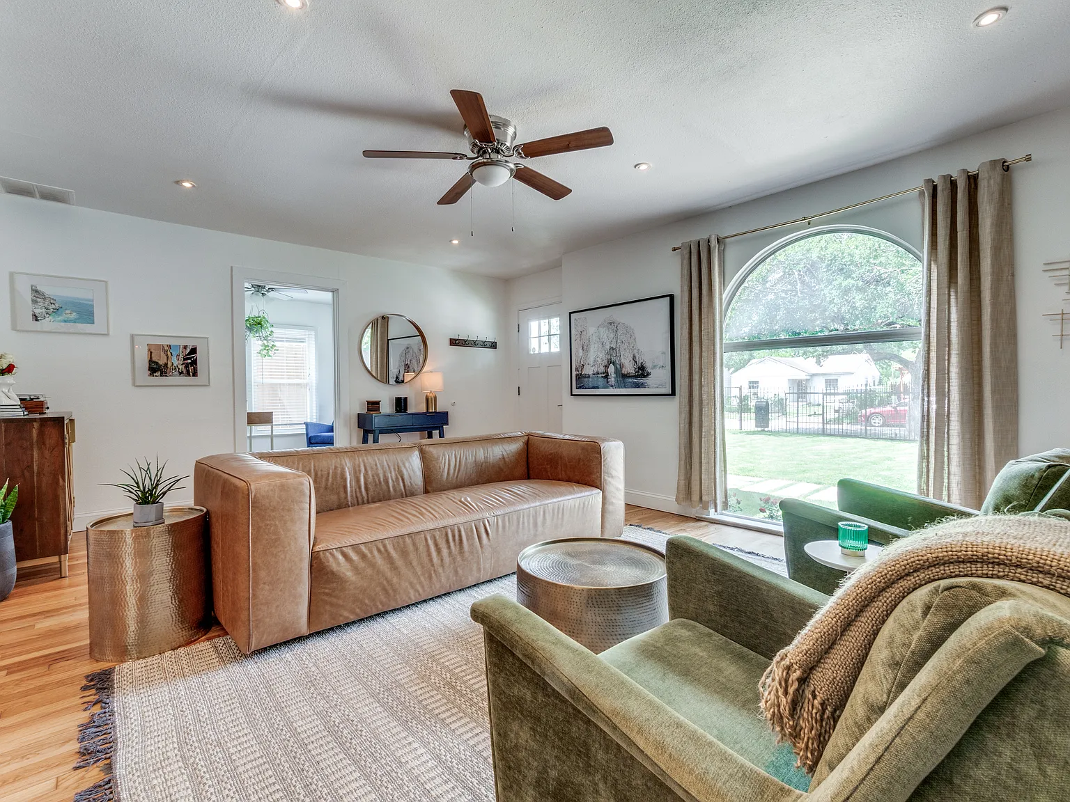 2123 Langdon Ave — Photo 4
