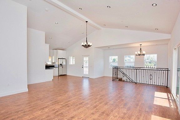 4th image of 1863 S Longwood Ave #1863