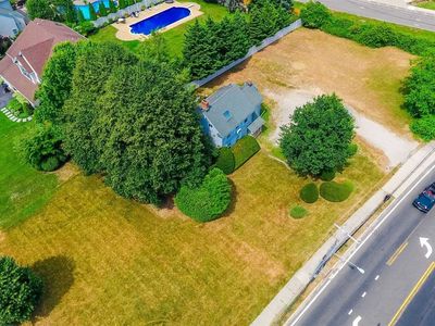658 Pulaski Rd, Greenlawn, NY, 11740