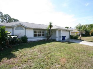 868 Spaulding St E, Lehigh Acres, FL 33974
