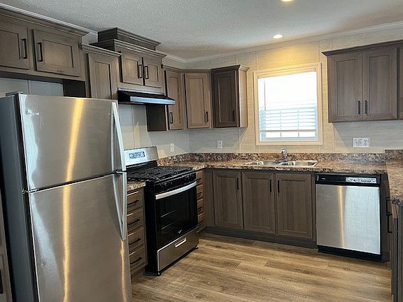 3rd image of 6299 Square Lake Dr