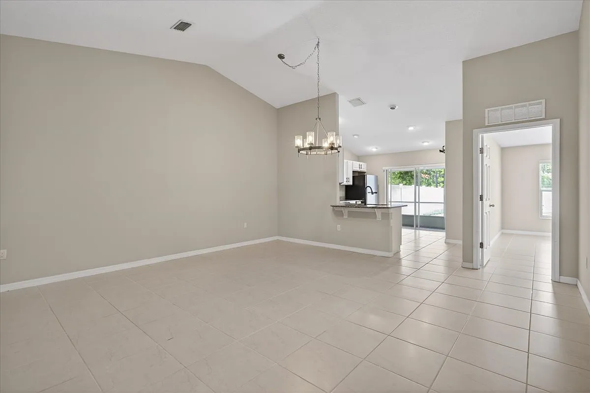 Building Photo - 145 Brunswick Ln #B