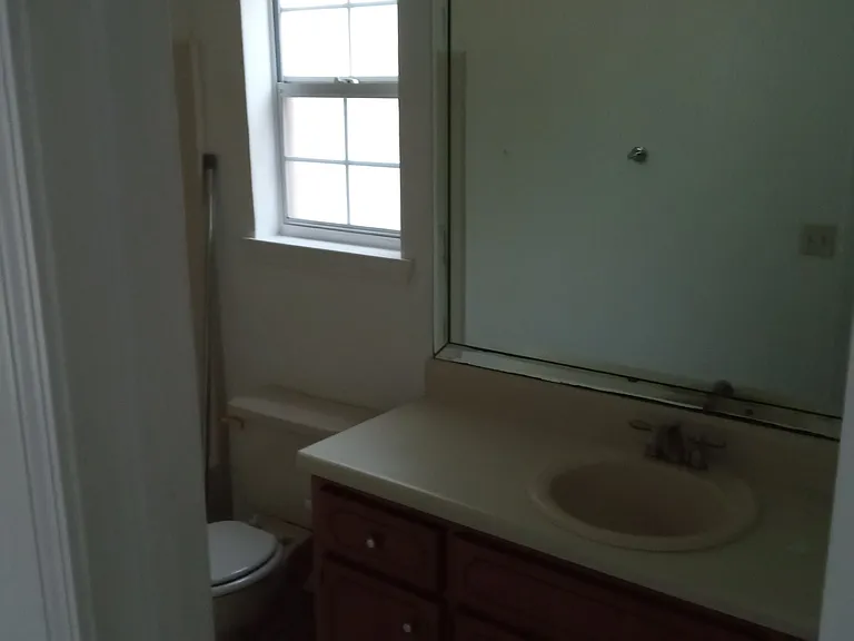 6519 Robie Rd — Photo 11