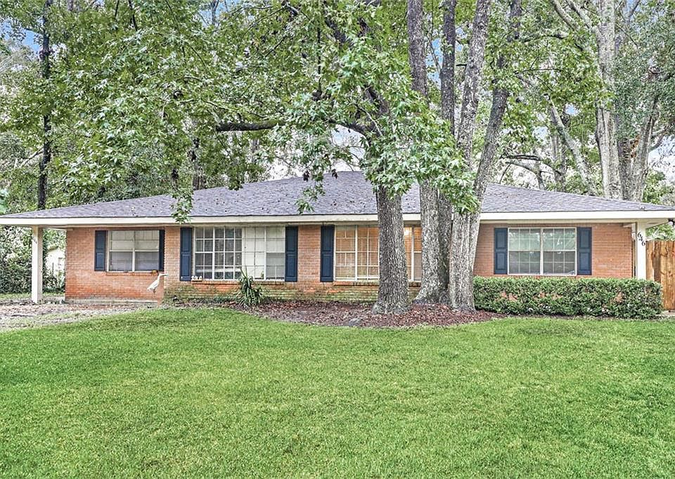 1st image of 644-646 Castain Dr