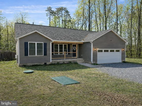210 Lexington Dr, Ruther Glen, VA 22546