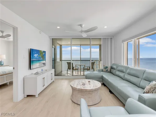 26340 Hickory Blvd APT 902, Bonita Springs, FL 34134