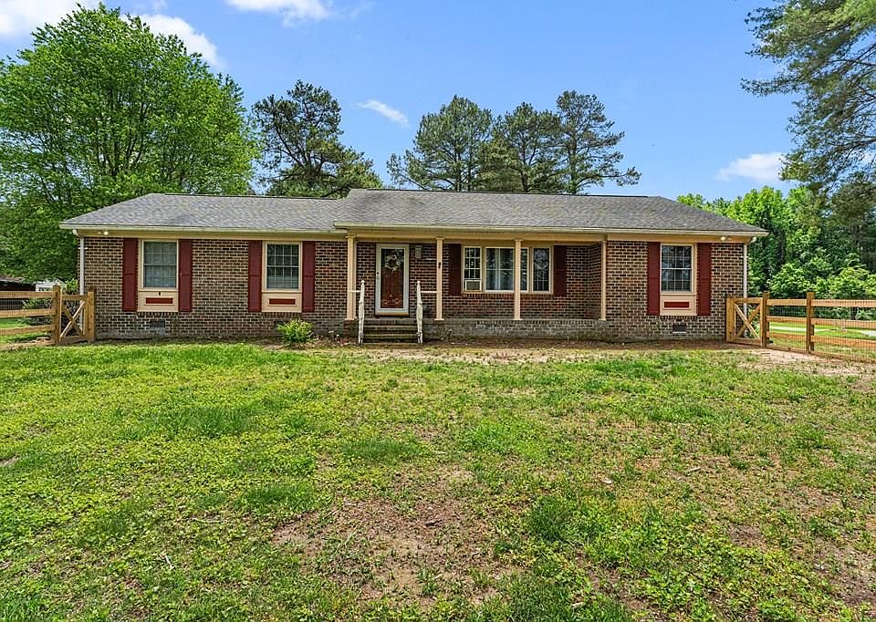 1st image of 31 Bunker Hill Rd