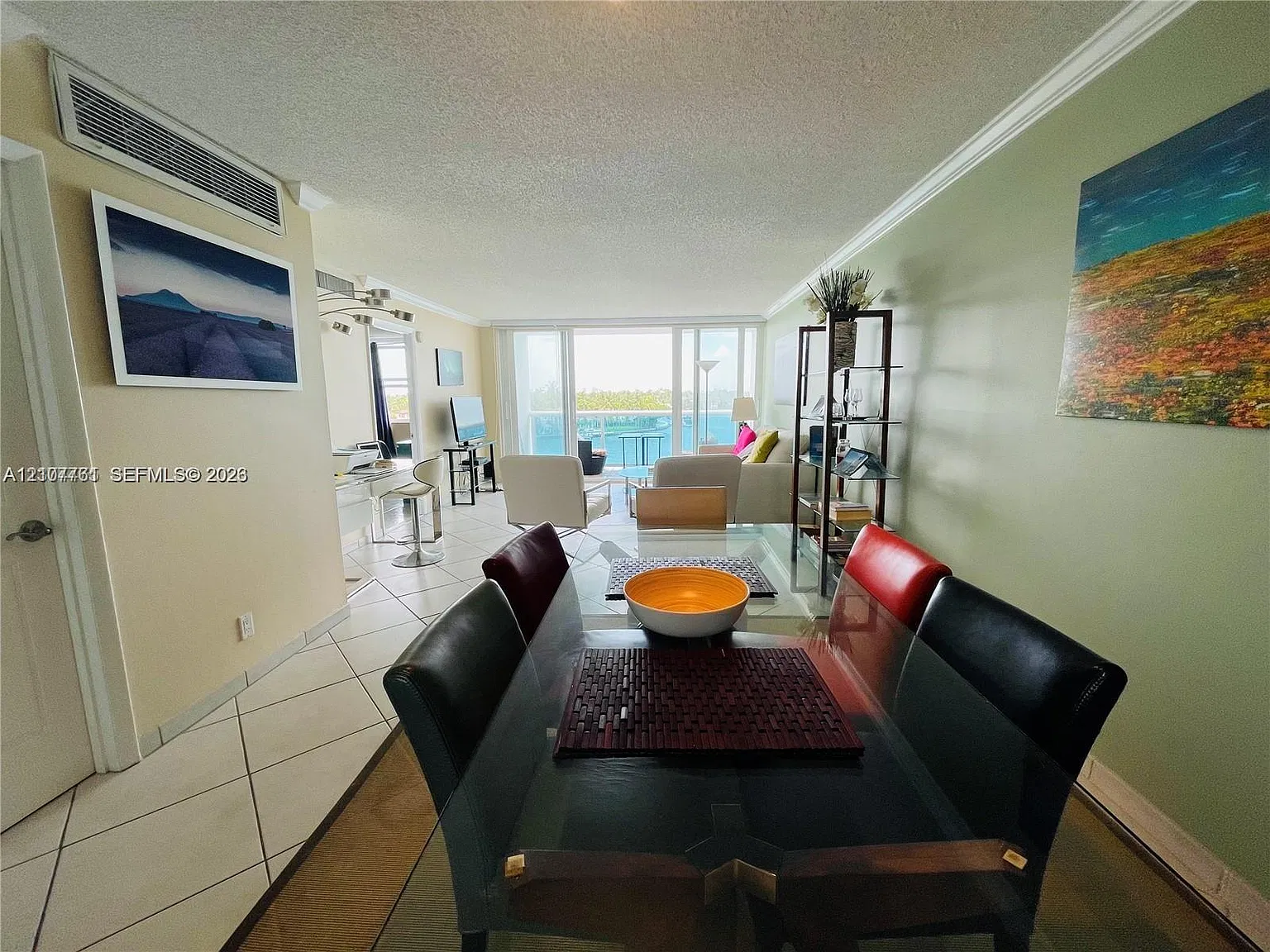 Aquasol Condo — Photo 4