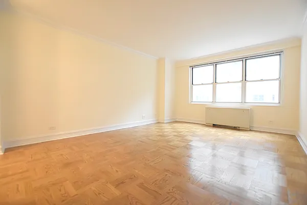 Rented by REAL New York | media 7