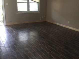 1236 Ramona St, Angleton, TX 77515