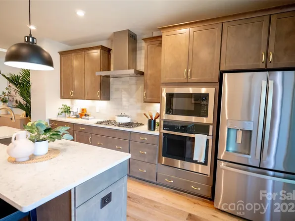 313 Old Town Village Rd, Waxhaw, NC 28173