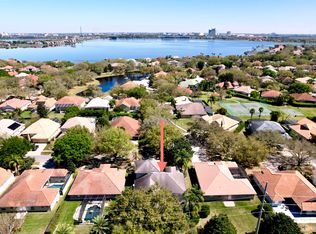 885 Oak Landings Ct, Orlando, FL 32836