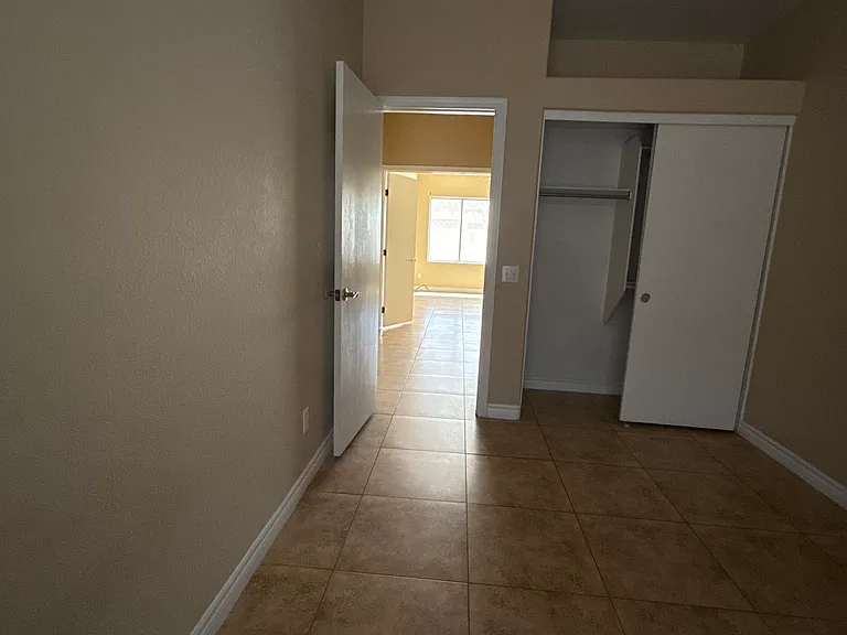 Dusty Cowboy Cir — Photo 12