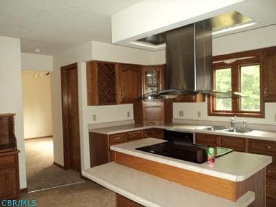 3rd image of 8638 Mink St SW