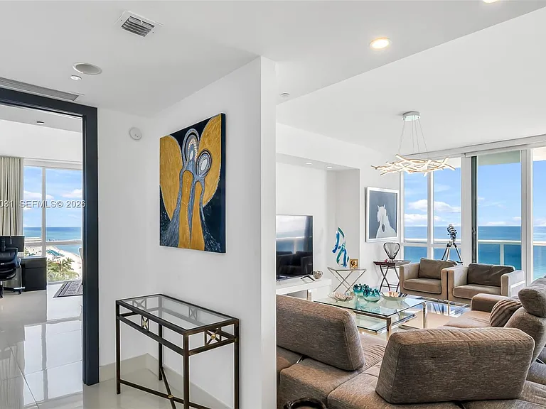 16001 Collins Ave #701 — Photo 16