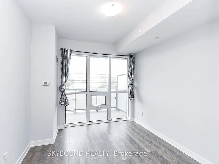 4655 Glen Erin Dr #210 — Photo 23