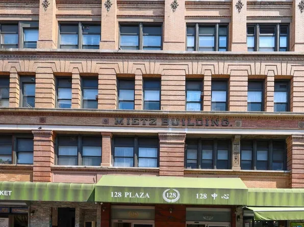 128 Mott Street image 2 of 3