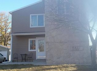 341 Estberg Ave, Waukesha, WI 53186
