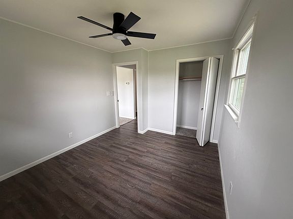 5th image of 1206 Beckley St