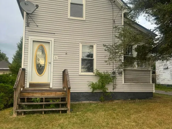 86 7th Street, Old Town, ME 04468