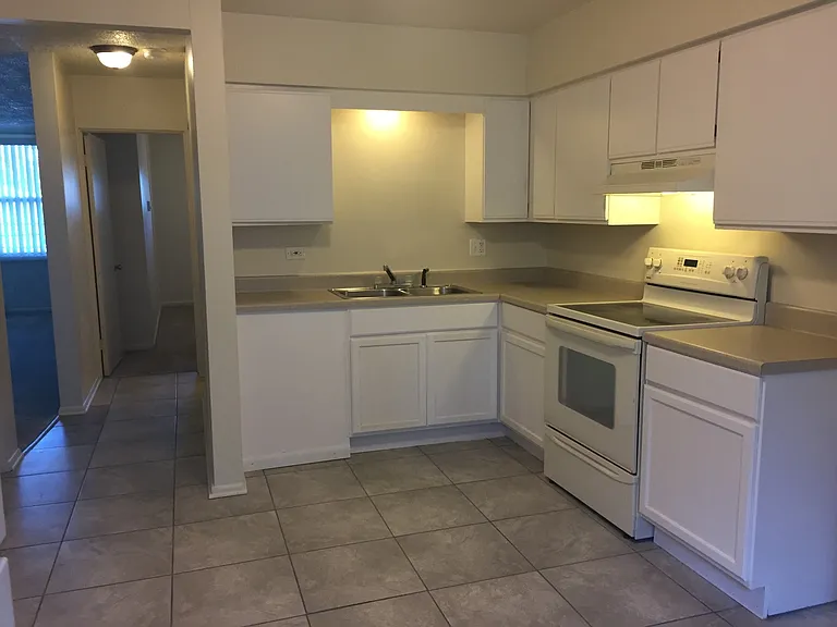 2416 Sherman Ave #4 — Photo 2