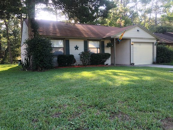 4th image of 331 Excalibur Way