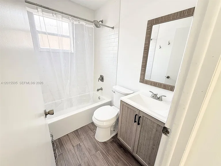 2645 SW 28th Ct #2647 — Photo 11